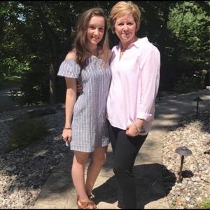 Meet your Posher, Julie